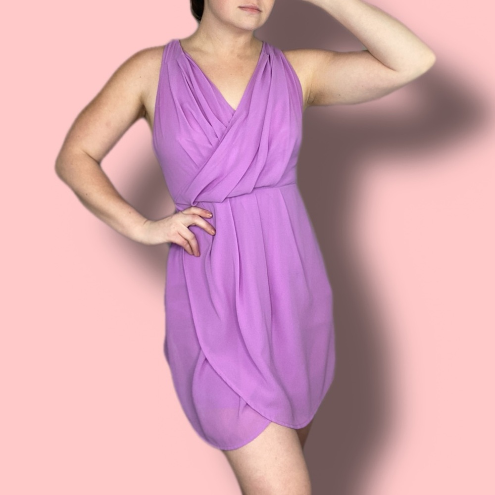 Boutique Violet Surplice Neckline Dress Size Medium/Large by CALS